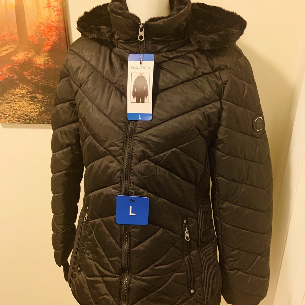Women Hooded Water Resistant Winter Jacket Size L